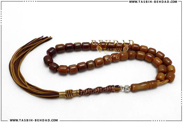 تسبیح سندلوس آلمانی ، کهنه و آنتیک ، پلمپ و بی نقص در فروشگاه و کارگاه تولید تسبیح بهداد