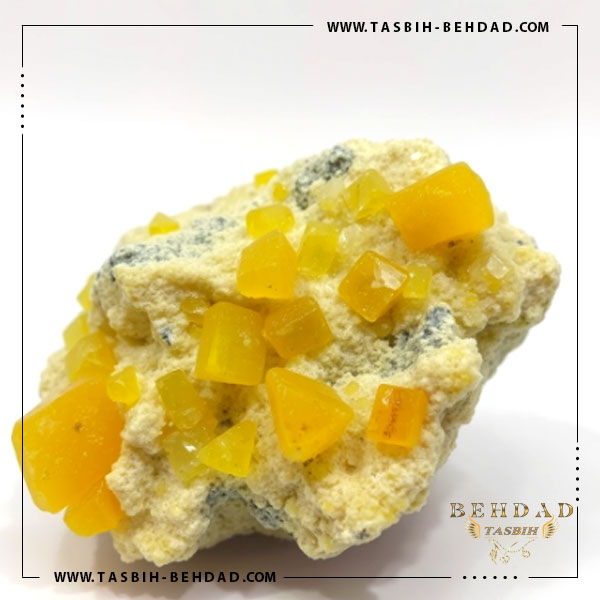 سنگ معدنی عقیق